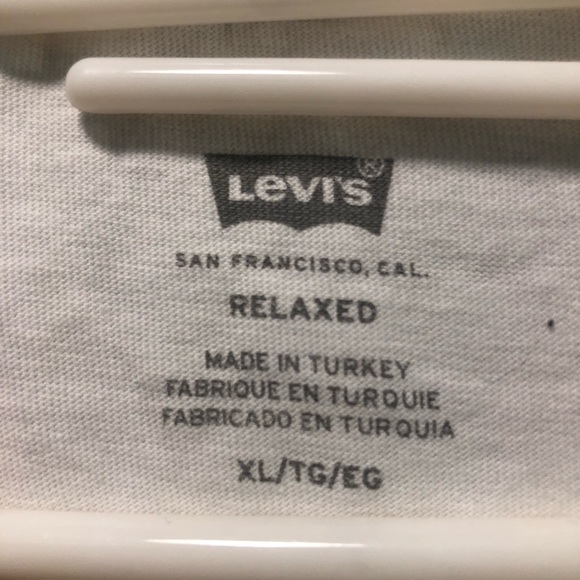 Levi’s relaxed fit T-shirt - Picture 2 of 2